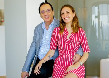 Yorglass yıl bitmeden ikinci ödülü kazandı