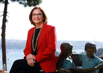 KAGİDER Başkanı Emine Erdem “Kadınların mücadeleci ruhu girişimciliğe çok yatkın”/Aylin Saraçoğlu