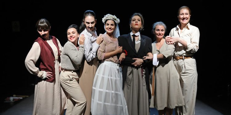 İstanbul Şehir Tiyatroları Ocak ayında 2’si yeni, 28 oyunla seyirciyle buluşuyor