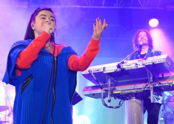 Ceylan Ertem ve İskender Paydaş’tan müzik ziyafeti