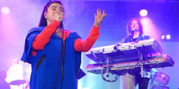 Ceylan Ertem ve İskender Paydaş’tan müzik ziyafeti