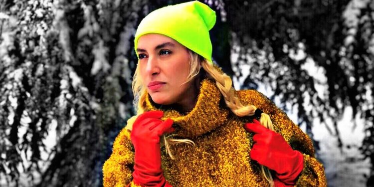 Yazar Hande Ertekin “Ya Ben Olsam Ne Yapar, Nasıl Tepki Verirdim?”