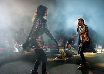 Hataylılar Kenan Doğulu ile yeni yıla girdi