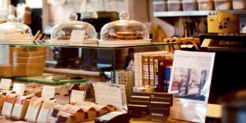 Mastercard Global Ekonomi Enstitüsü raporuna göre :  Tüm dünya tasarrufta