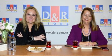 ‘Değer Yaratan Liderler’ Yazarları imza gününde buluştu