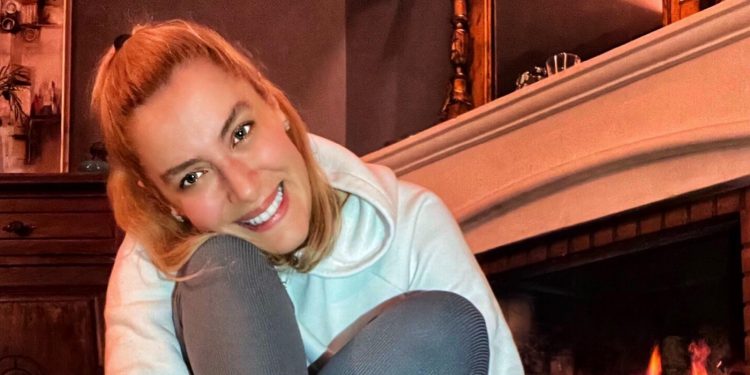 Hande Ertekin : “Şubat bitmeyecek   bir aşkı anlatıyor bana”