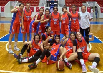 Mersin’in Basketbolcu kızlarından 4-4’lük başarı