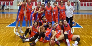 Mersin’in Basketbolcu kızlarından 4-4’lük başarı