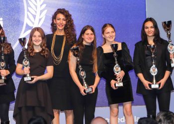 2021 Şampiyonları kupalarını aldı