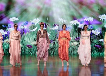 Tasarımcı Müesser Kurt’tan Film Gibi Rumeli- Şahane defilesi