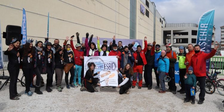 Dünya Emekçi Kadınlar Günü Bisiklet Turunda buluştular