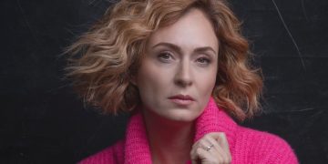 Oyuncu Ceyda Düvenci : Dünyayı üreten kadınlar kurtaracak!
