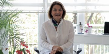 Mutluluğun kitabını yazan kadın; Müge Çevik