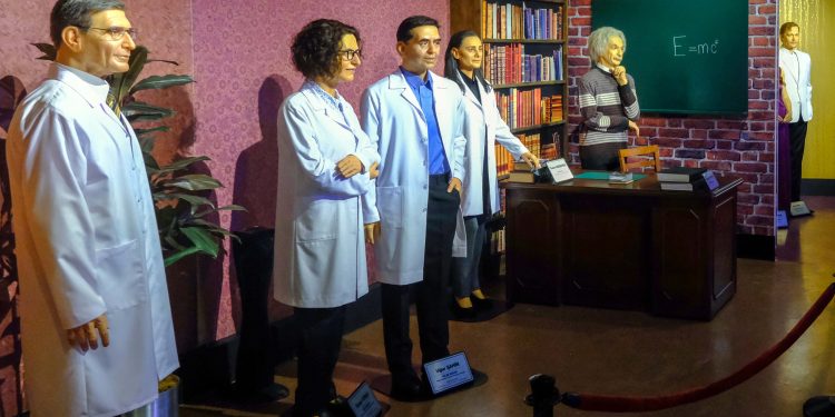 Bilim tarihine damga vuran isimler Eskişehir balmumu müzesinde