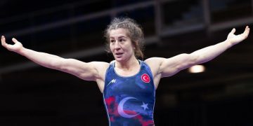 Milli Güreşçi Yasemin Adar, Avrupa Güreş şampiyonasında altın madalya kazandı