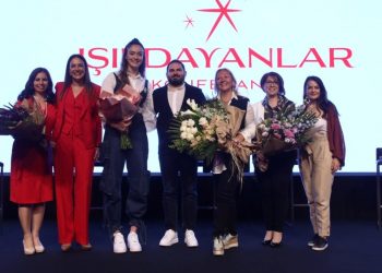 Üreten ve Işıldayan kadınlar daha iyi bir gelecek için umut verdi