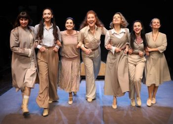 “26. Bedia Muvahhit Ödülü” Yaftalı Tabut Oyuncularına veriliyor