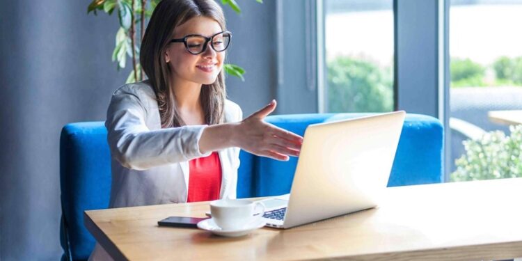 Siber saldırganlar deepfake ile iş başvurusu yaparak şirketlerdeki kritik pozisyonlara yerleşiyor