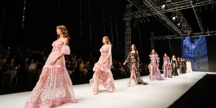 İzmir, tekstil fuarlarını büyütüyor!