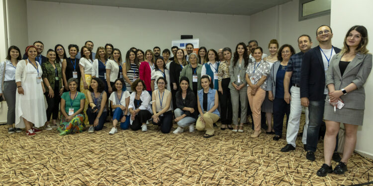 Muğla’da, Kadınlar adalete erişiminin nasıl geliştirilebileceğini tartıştı