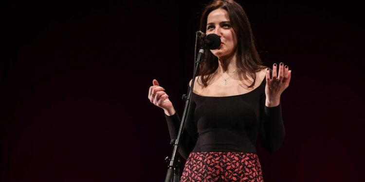 İş Sanat Çarşamba Sahnesi Bodrum zai yaşam’da başlıyor