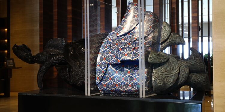 D Maris Bay, Ahmet Güneştekin’in Eserleri ile Konuklarını Sanatla buluşturuyor!