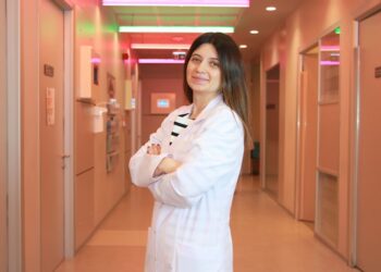 Terk edilmek çocuklarda güveni yok ediyor