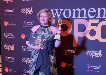 Pizzalazza ve Saloon Burger Genel Müdürü Esra Kıvrak’a Global Çapta ödül