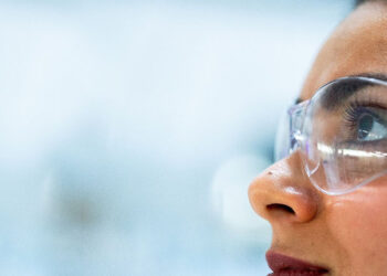 Göz yaralanmaları en çok temmuz ayında görülüyor