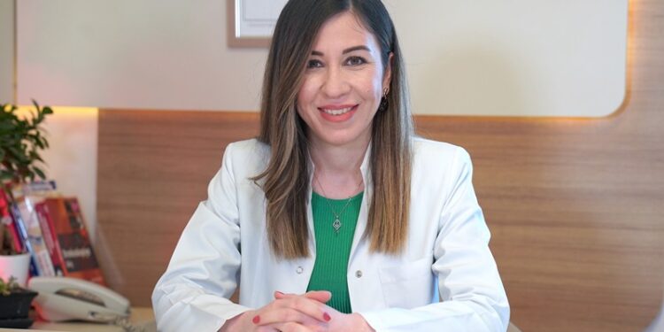 Bel ağrıları ameliyatsız tedavi edilebilir