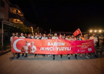 Zafer Yolu kafilesi Afyon’dan İzmir’e meşaleyle yola çıktı