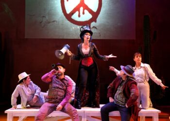 Shakespeare’in en beğenilen romantik komedyası 12. Gece açık hava yaz oyunlarında