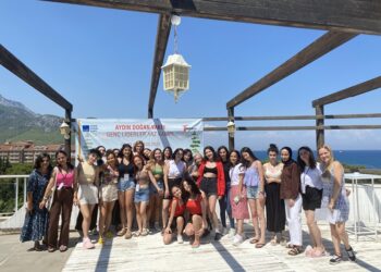 Aydın Doğan Vakfı, geleceğin lider kadınlarını yaz kampında buluşturdu