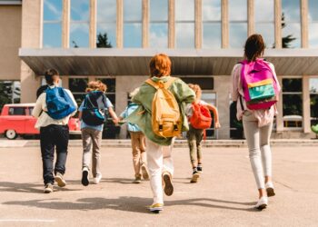 Çocuğunuz Okula dönüş stresi yaşıyorsa önce nedenini araştırın