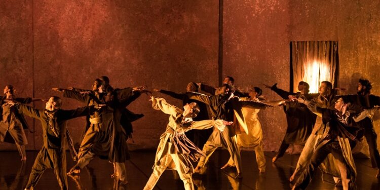 Güldestan, 13 ve 20 Eylül’de AKM’de