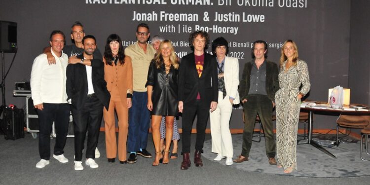 “Rastlantısal orman” sergisi