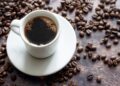 Düzenli kahve tüketenler daha uzun yaşıyor