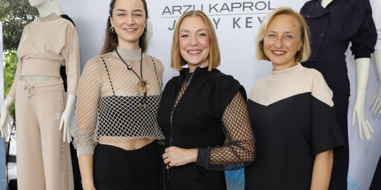 Arzu Kaprol X Jimmy Key’den   Duyulara Hitap Eden Koleksiyon: Dokun