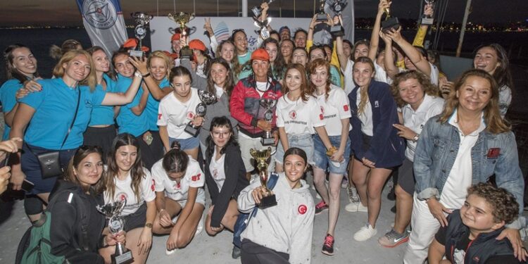 7. Deniz Kızı Kadın Yelken Kupası’nın kazananları belli oldu