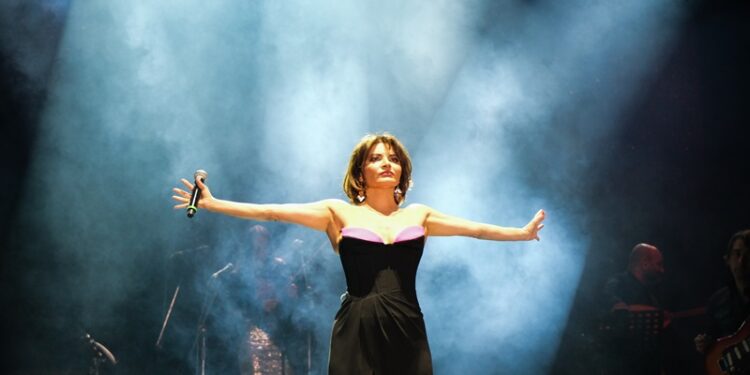 “Troya Kültür Yolu Festivali”nde Göksel rüzgarı