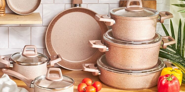 Karaca Granit Tencere Setleri İle Tanışın!