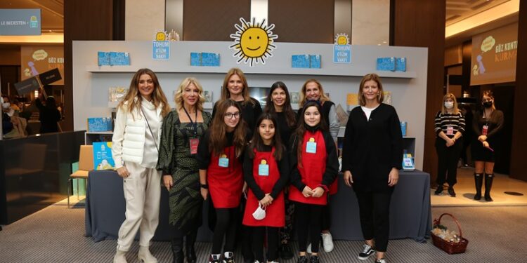 Tohum Otizm Vakfı Yılbaşı Alışveriş Festivali, 29 Kasım – 1 Aralık’ta Galataport İstanbul Paket Postanesi’nde!