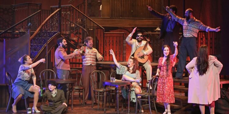 “Fosforlu Cevriye” Şehir Tiyatroları’nda