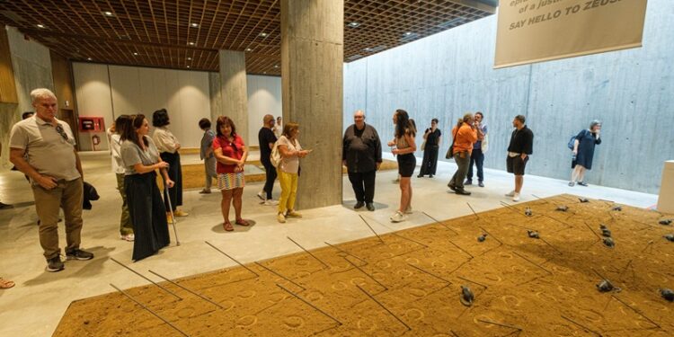 8. Çanakkale Bienali açıldı