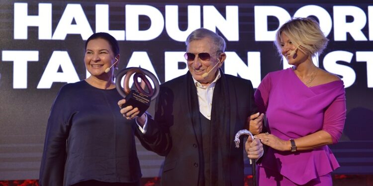 Marka 2022’den Haldun Dormen’e   ‘Ustaların Ustası’ Ödülü