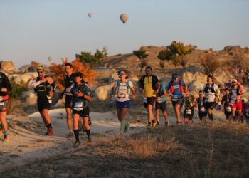 Salomon Cappadocia Ultra-Trail®, Adım Adım ile birlikte iyilik peşinde koşmaya devam ediyor