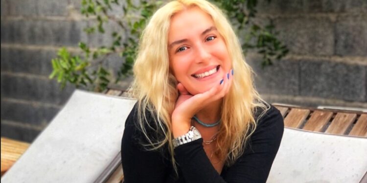 Hande Ertekin : “Yerim ben o depresyonu”