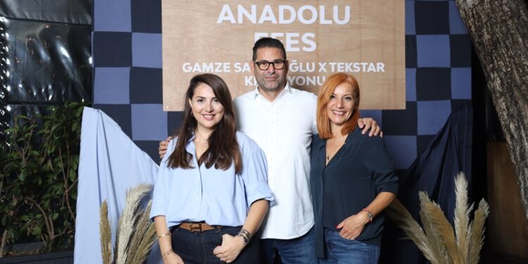 Gamze Saraçoğlu Tasarladı, Tekstar üretti