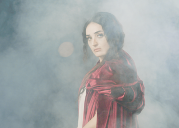 Fadik Sevin Atasoy, Unıted Solo Tiyatro Festivali’nde İlk Türk Sanatçı