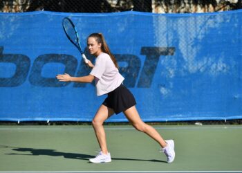 Zeynep Sönmez, Bant Boru desteğiyle Bulgaristan’da şampiyon